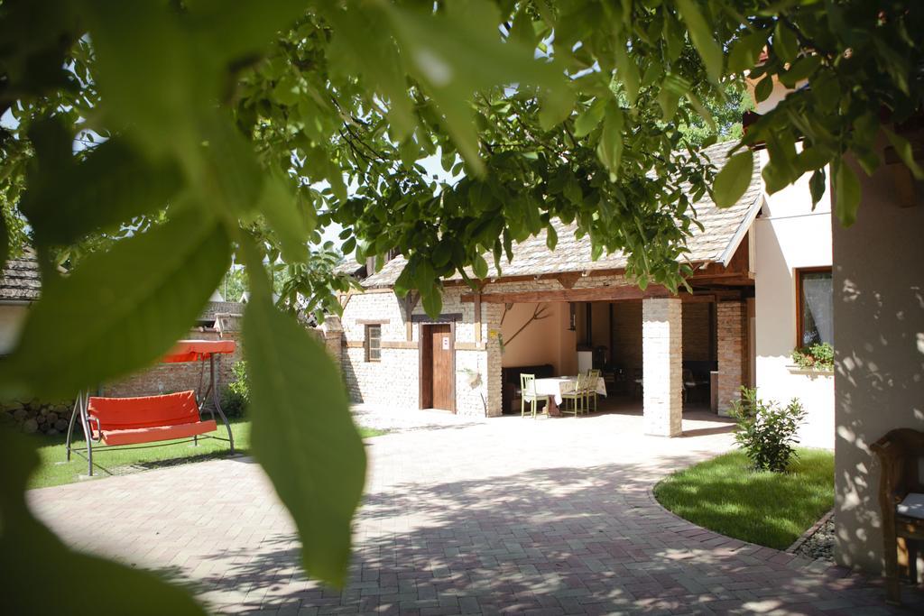 Ludo Apartman Hotel & Spa Мако Экстерьер фото
